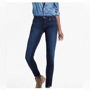 Lucky Brand Dark Blue Indigo Wash Midrise Jeans 26 Stretch Denim Minimalist Y2K